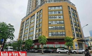 Chung cư Luxury Park View 'hô biến' 2 tầng kỹ thuật thành điểm kinh doanh