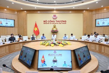 Giới chuyên gia phân tích lý do không mua bán điện mặt trời mái nhà tự sản, tự tiêu