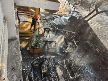 Quảng Nam: 40 xe điện du lịch bị cháy trơ khung