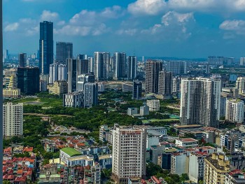 Hà Nội sáp nhập gần 100 đơn vị hành chính: Cán bộ dôi dư và trường học được sắp xếp thế nào?