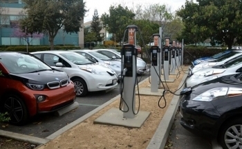 Doanh số xe điện phủ sóng toàn cầu