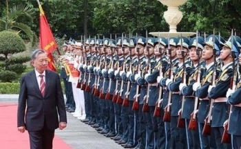 Chủ tịch nước Tô Lâm thăm và làm việc tại Quân chủng Phòng không - Không quân