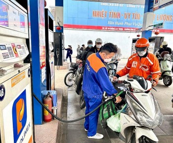 Giá xăng dầu hôm nay ngày 6/6/2024: Xăng tiếp tục giảm về dưới 22.000 đồng/lít; giá dầu giảm sâu