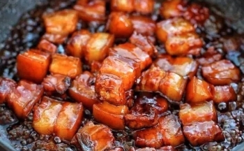 Thắng đường kho thịt, cá: Lợi hay hại cho sức khỏe?