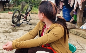 Hoà Bình: Những bà mẹ đơn thân ở