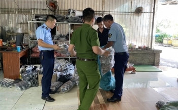 Hải Dương: Xử lý 3 vụ hàng giả nhãn hiệu nổi tiếng liên quan đến thương mại điện tử