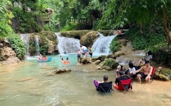 Hoà Bình: Thuỷ điện suối Mu xả lũ, người dân hoảng loạn