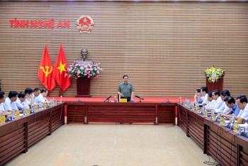 Thi đua 'nước rút, thần tốc' để hoàn thành đường dây 500kV mạch 3