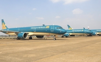 Kiểm soát chặt giá vé máy bay trong mùa cao điểm hè