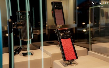 Người dùng tá hỏa cầu cứu Vertu Việt Nam khi điện thoại trăm triệu bỗng thành 