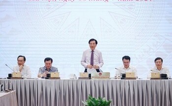 Họp báo Chính phủ thường kỳ: 6 tháng, xuất siêu 11,63 tỷ USD