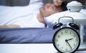 Những loại thực phẩm dễ gây mất ngủ ít người ngờ tới?