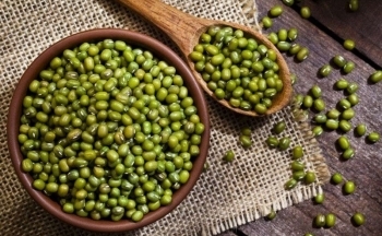 Đậu xanh bổ dưỡng nhưng nhóm người nào không nên ăn?