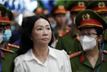 Truy tố Trương Mỹ Lan cùng các đồng phạm vận chuyển 106 nghìn tỉ trái phép ra nước ngoài