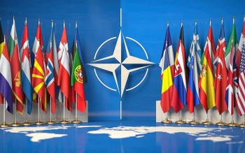 NATO được xây dựng dựa trên sức mạnh của Mỹ?