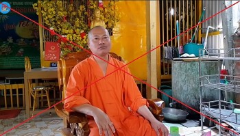 Ai đã ''hà hơi tiếp sức'' giúp ''sư rởm'' Thích Tâm Phúc nổi rần rần trên mạng xã hội?