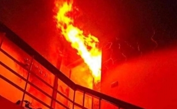 Hà Nội: Cháy cơ sở tẩm quất ở quận Thanh Xuân, lửa đỏ rực