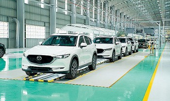 Bộ Tài chính kiến nghị không giảm 50% phí trước bạ, người mua ô tô 'vỡ mộng'