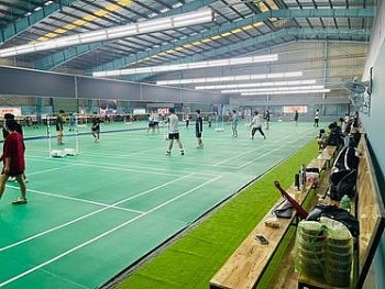 Thủ Đức: Đang chơi cầu lông người đàn ông ngã gục, tử vong