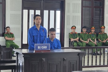 Đà Nẵng: Lấy tiền mẹ cho tiêu vặt để… mang đi buôn ma túy