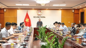 Bộ Công Thương tổ chức hội thảo thảo luận về việc thành lập Sàn Giao dịch Xăng dầu tại Việt Nam