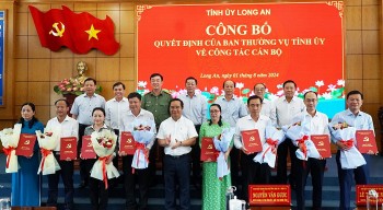 Tỉnh ủy Long An điều động nhiều cán bộ chủ chốt
