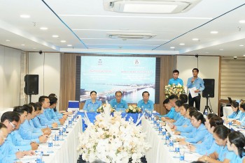 Công đoàn Công Thương Việt Nam tập huấn công tác giảng viên kiêm nhiệm cho cán bộ Công đoàn Lào