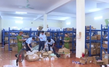 Bắc Giang: Xử phạt chủ kho hàng kinh doanh hàng hóa nhập lậu trị giá gần 1 tỷ đồng