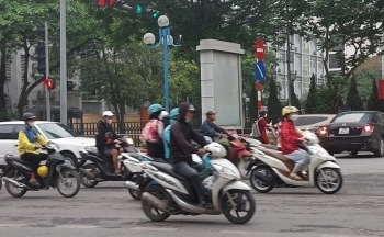 Thời tiết Hà Nội ngày mai 13/8/2024: Hà Nội chấm dứt nắng nóng, giảm nhiệt có mưa