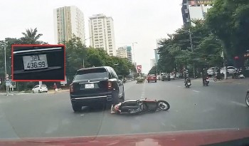 Rolls-Royce Cullinan ''quay xe'' khiến xe máy ngã từng bị Hoành Sơn cầm cố