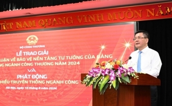 Khơi dậy niềm tự hào về ngành Công Thương, tạo ra những giá trị tinh thần mới