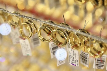 Giá vàng nhẫn tiếp tục giảm sâu