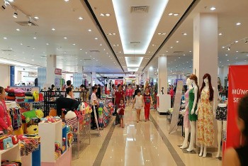 Cần Thơ sôi động với chương trình khuyến mãi cuối năm