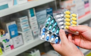 Bộ Y tế gia hạn đăng ký 730 thuốc, công bố 35 thuốc tương đương sinh học