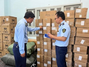 TP. Hồ Chí Minh: Phát hiện hơn 1.600 vụ liên quan đến buôn lậu