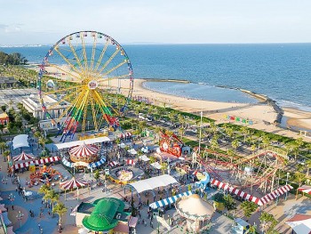 Bình Thuận đón gần 400.000 du khách trong dịp lễ Quốc Khánh 2/9