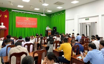 Bồi dưỡng kiến thức về quản lý nhà nước đối với hoạt động logistics trong thương mại biên giới