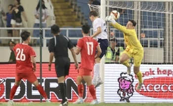 Hủy trận đấu giữa hai đội tuyển Nga và Thái Lan do ảnh hưởng của bão số 3