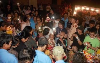 Đà Nẵng: Ấm áp chương trình 'Trung thu bên em'