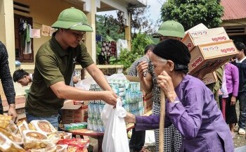Bộ Y tế khuyến cáo đảm bảo an toàn thực phẩm cho người dân vùng bão, lũ