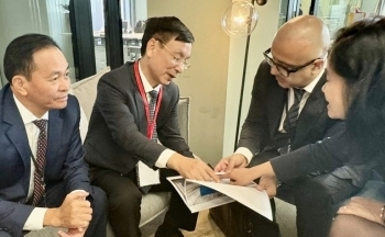 Lãnh đạo tỉnh Nam Định xúc tiến thu hút đầu tư tại Thụy Sỹ