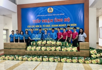 Công đoàn Công Thương Việt Nam ủng hộ tỉnh Cao Bằng khắc phục hậu quả thiên tai