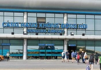 Tạm dừng khai thác chuyến bay đến Quảng Bình do bão số 4