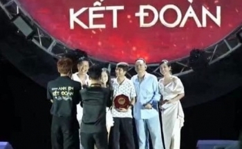 Nữ MC bị chê kém duyên trong liveshow của bộ đôi Duy Mạnh - Tuấn Hưng