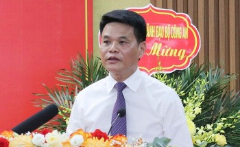 Nhân sự địa phương: TP. Hồ Chí Minh, tỉnh Hưng Yên, Hải Dương bổ nhiệm nhiều cán bộ