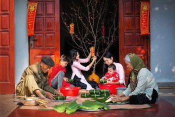 Kỳ nghỉ Tết Nguyên đán 9 ngày: Cơ hội để hàng triệu người Việt sum họp, đoàn viên