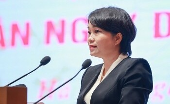 Doanh nghiệp bán lẻ đang gặp áp lực lớn trên 'sân nhà'