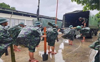 Tăng cường quan hệ gắn bó quân - dân phát huy sức mạnh đoàn kết