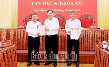 Nhân sự 10/10: Bộ Công Thương và Bộ Tư pháp bổ nhiệm nhân sự