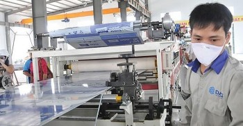 Hành trình lao dốc của cổ phiếu Nhựa Đông Á